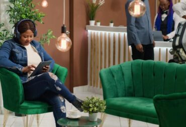 How to Maximize a Small Venue with Smart Decor