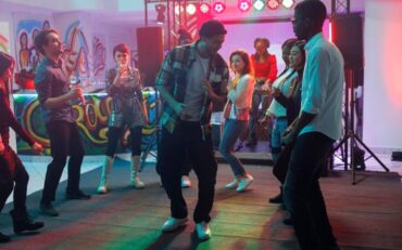 Tips for Designing a Dance Floor Guests Can’t Resist