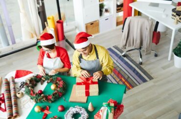 How to Blend Traditional and Modern Christmas Decor Seamlessly